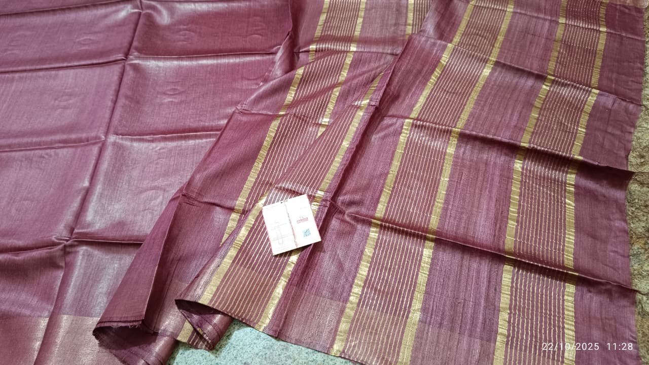 Tussar by Staple body with Geicha Weveing pallu Beautiful jari border soft silk saree - Image 9